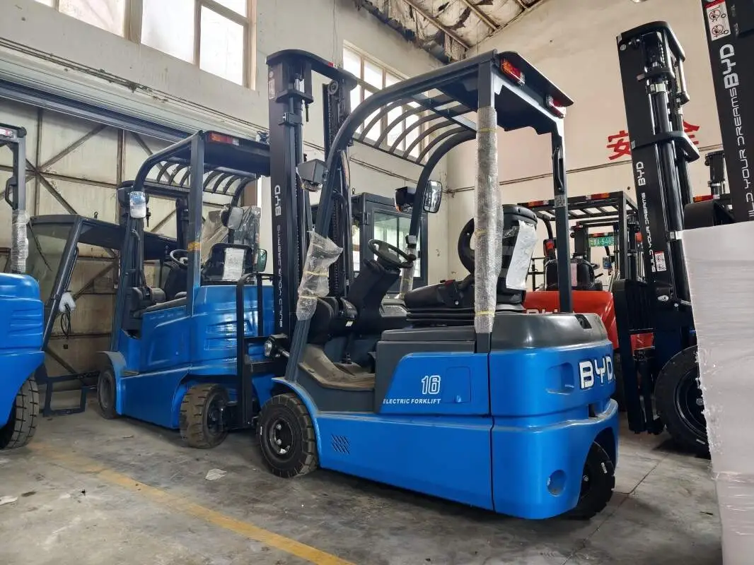 普通仓库装卸货用什么电动叉车 比亚迪选型建议