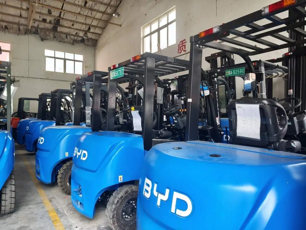 清镇物流园叉车 比亚迪托盘车批量供应